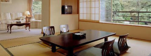 Izunagaoka Onsen Futaba 伊豆之国市 外观 照片